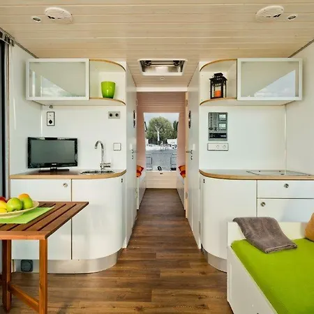 Festliegendes Hausboot Ferienwohnung Nautino Maxi Botel Wildau (Dahme-Spreewald)