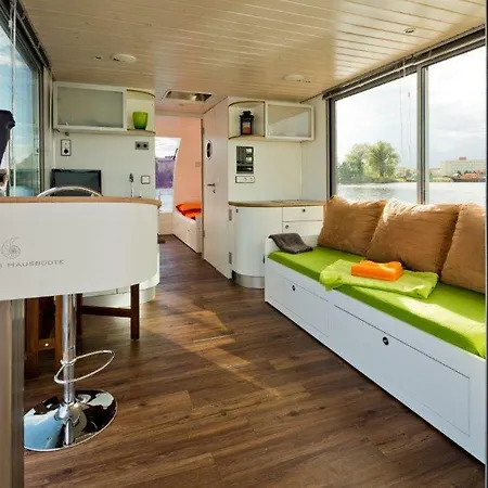Festliegendes Hausboot Ferienwohnung Nautino Maxi Botel Wildau (Dahme-Spreewald)